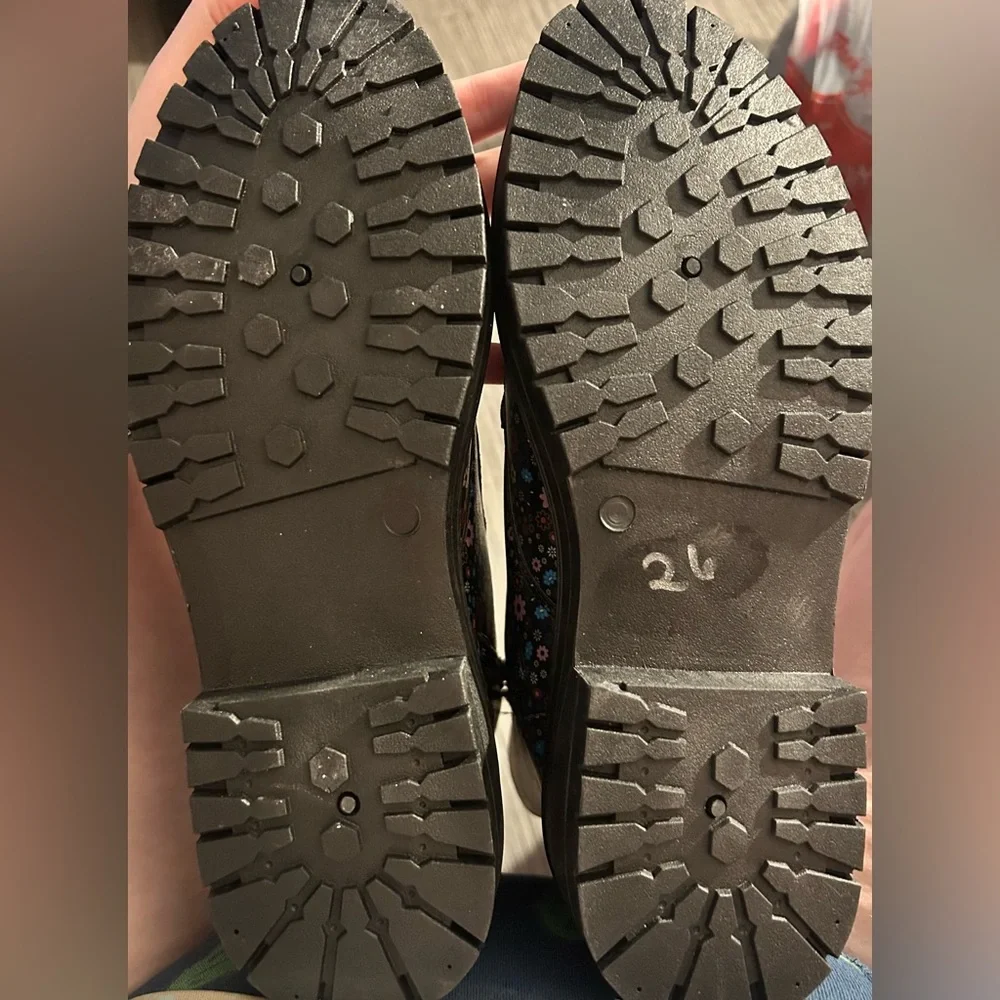 Sugar Women's Kaedy Combat Boots - Size 9.5 - Picture 5 of 9